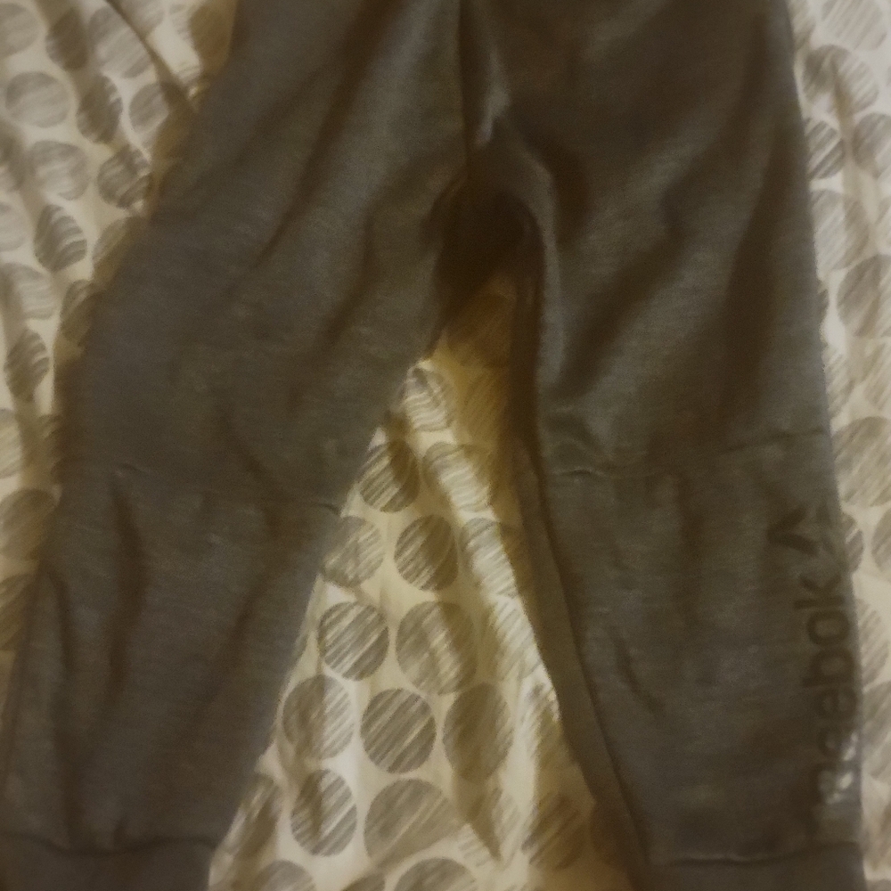 4/5toddlers Reebok sweatpants